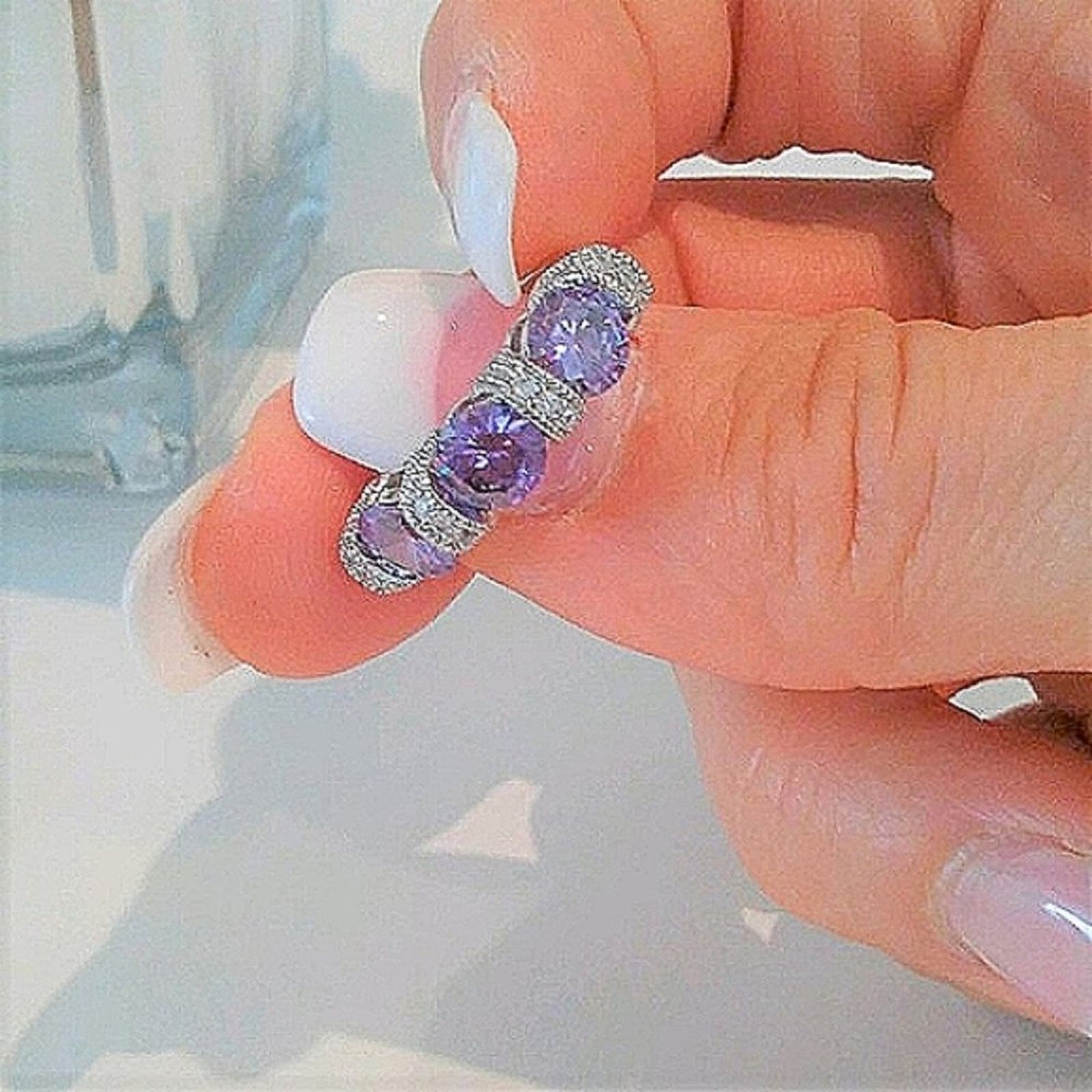Silver 925 Ring Size 6 Simulated Diamonds Amethyst Violet Purple Cocktail Fancy
